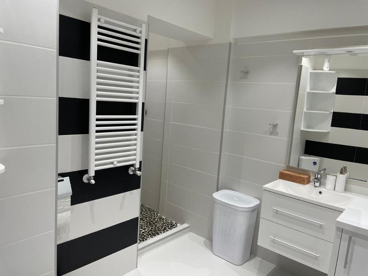 Stylish Westpark 2 Residence Lake View W8 Bucharest Luaran gambar