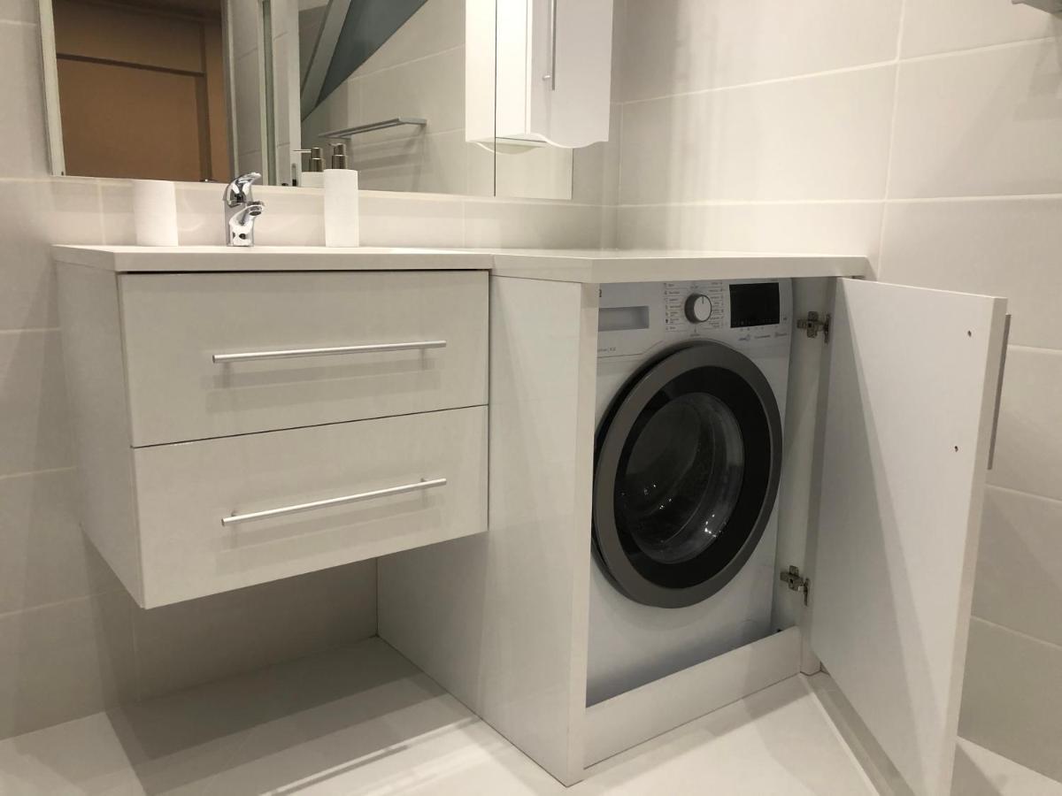 Stylish Westpark 2 Residence Lake View W8 Bucharest Luaran gambar